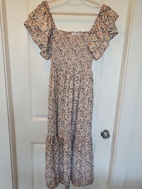 Smocked Floral Maxi Dress - Beige Floral Small With Pockets!